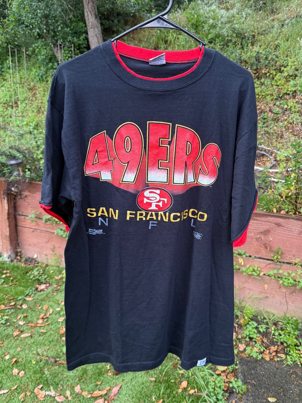 Vintage 1992 San Francisco 49ers Black & Red Graphic Tee Size L